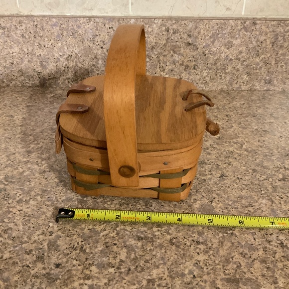 Longaberger Very Rare 1990 Shamrock Basket - Picture 2 of 9